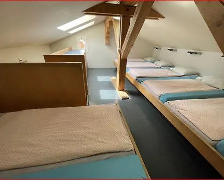 Youth Hostel *