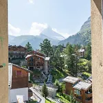 Hostel Youth