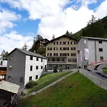 Hostel Youth *